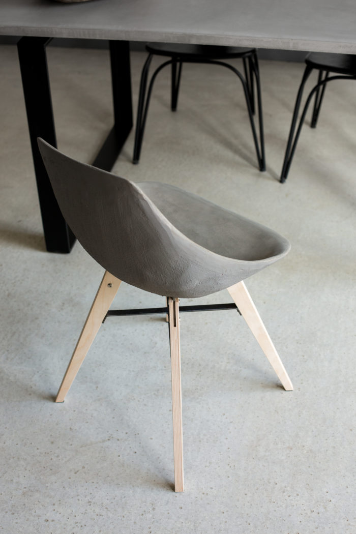 chaise beton pied bois lyon beton