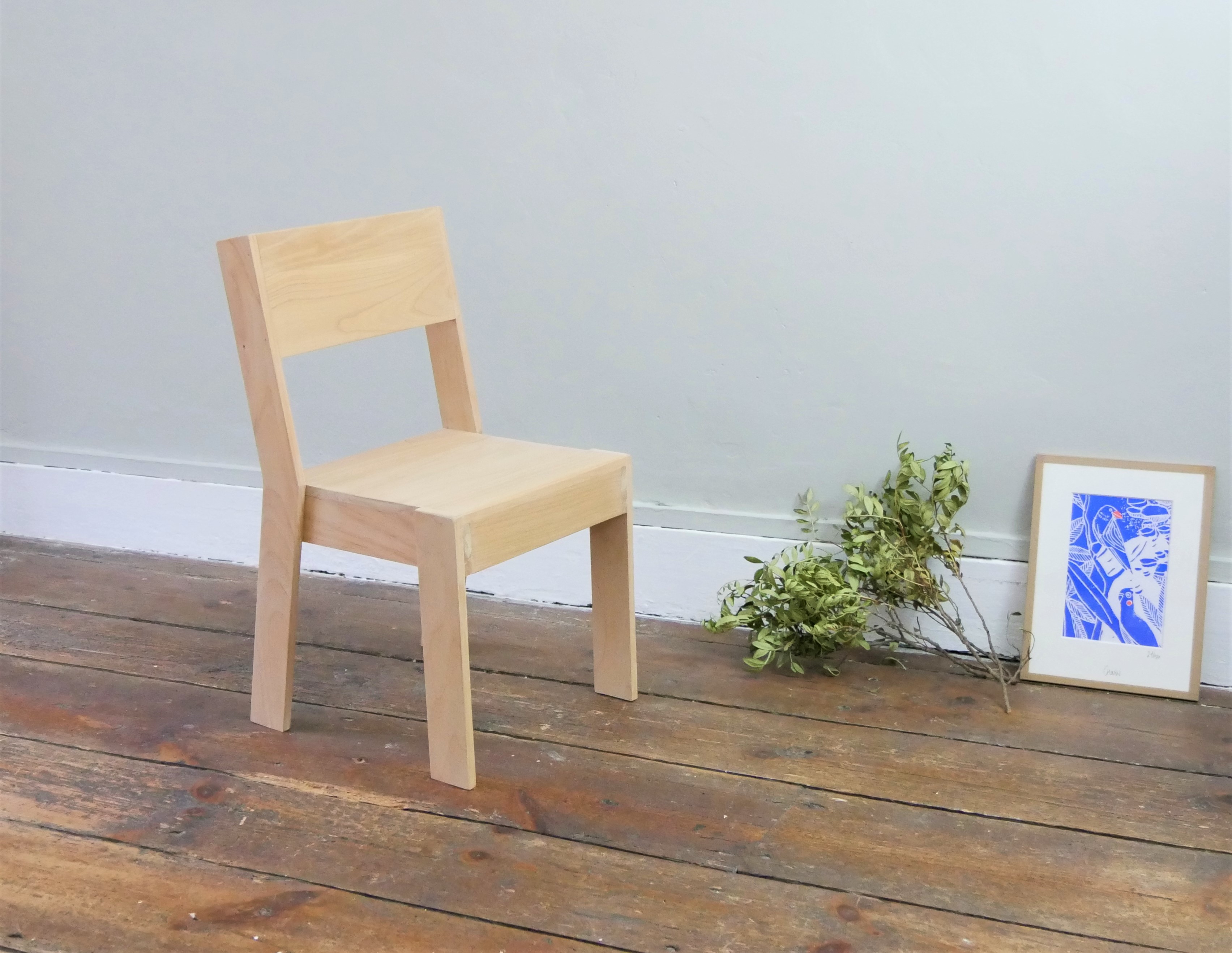 Petite chaise enfant en bois massif -Artisanale & écologique - L'INATELIER