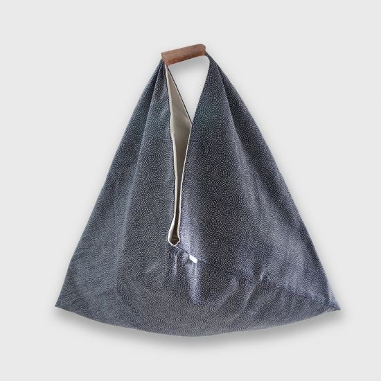 sac origami- Heloise Levieux- Motifs japonais point - coton - L'Inatelier - Nantes - déco - tissu - sac-à-main - création française -made in france- anse cuir