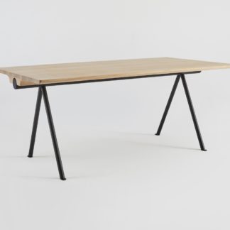 table_tarmak_hetch_mobilier_meuble_repas_salle-à-manger_bois_massif_chene_made-in-france-sur-mesure_métal_france_artisanat_design