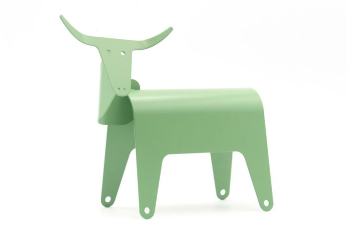 déco-animaux-design-objet-vaca_vache-métal-vert-pop-coloré-millefeuille-design_nantes