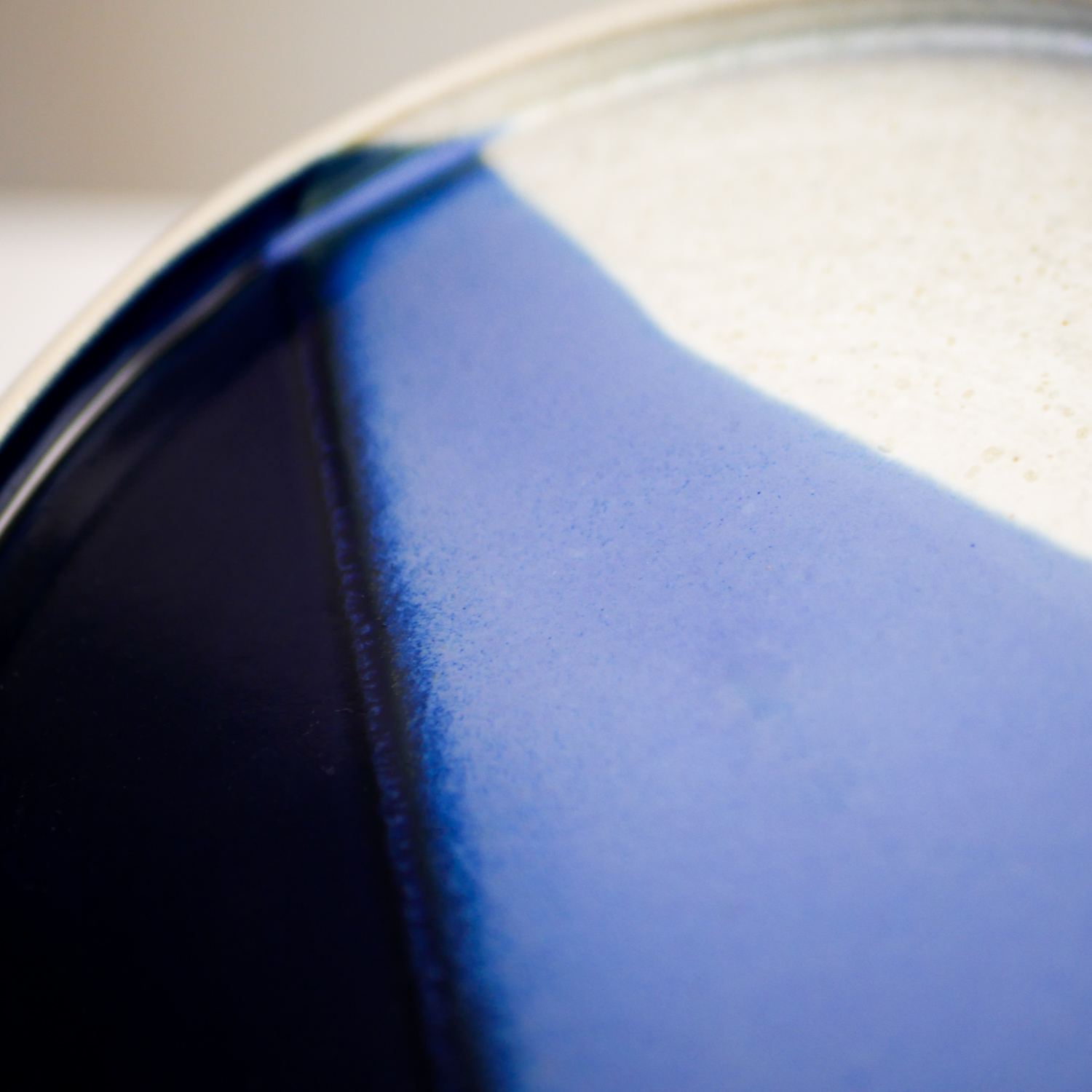 Assiette dessert en grès Bleu - 17 cm - L'INATELIER Design & Artisanat