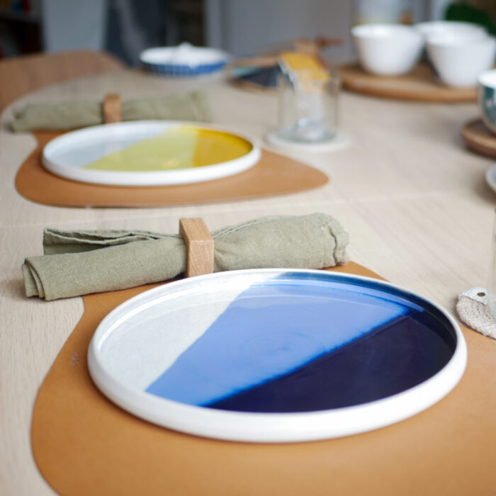 Duo-Assiette-grès-jaune-céramique-bleu