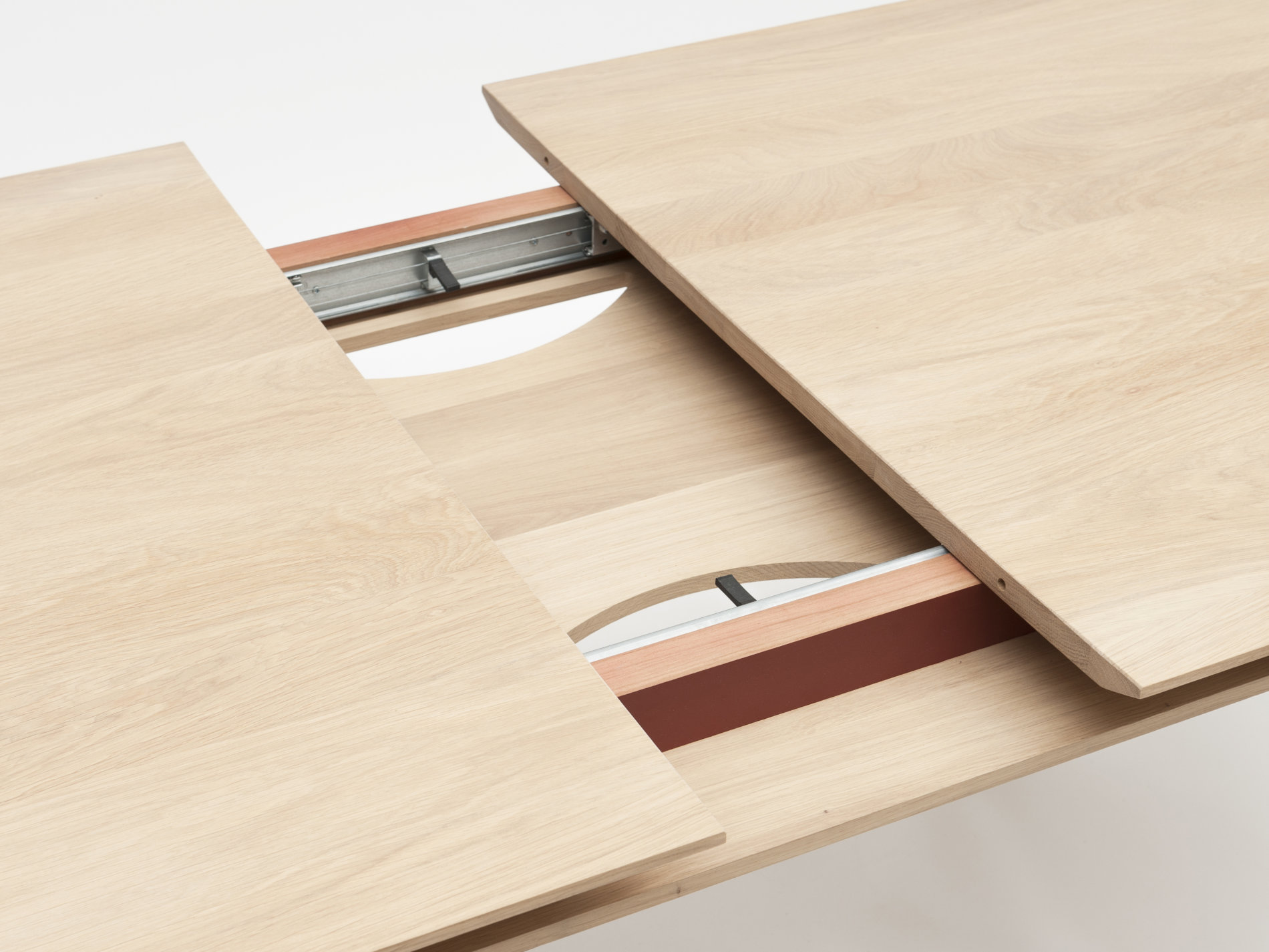Table ovale extensible PARATI, table de salle à manger en chêne massif avec rallonge - drugeot manufacture - L'Inatelier - Nantes - déco - table repas-extensible-personnalisable-design-plateau-made in france-fabrication artisanale-anjou-ecoresponsable-boutique déco-interieur