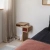 BERRIE – Table d’appoint - Chevet - Blanc - Gaelle Pinel_nantes_l'Inatelier_made in france_artisanat contemporain_fait main_décoration_intérieur_l'Inatelier_Rennes