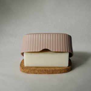 savon-cosmétique-responsable-naturel-sans parfum-zéro-déchet-nantes-CRU-artisanat-français-dans boîte à savon