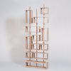 Bibliothèque claustra en bois massif