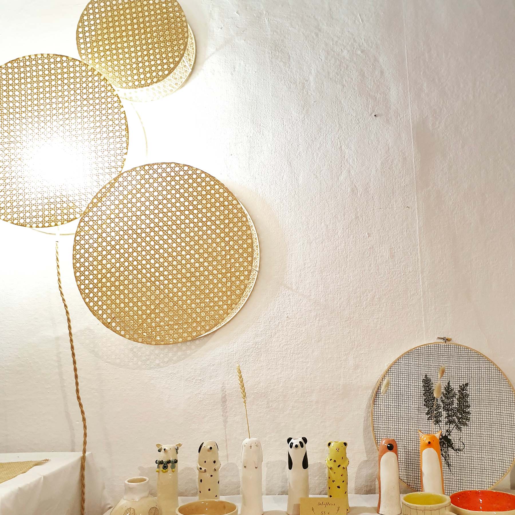 Applique_combo_moon_3_anso_design_anne-sophieboucard_l'inatelier_lampe_luminaire_cannage_contemporain_modulable_naturel_cosy_bohème_made_in_france_nantes_décoration_ambiance_inspiration_artisanat_lumière_tamisée_chaleureux