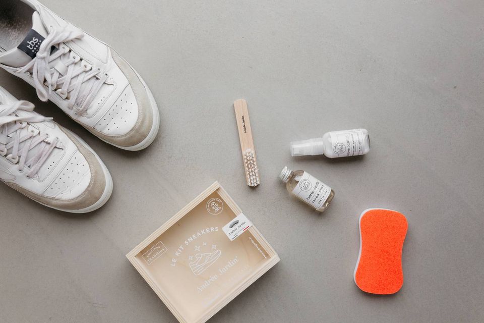 Kit nettoyage baskets et entretien sneakers_andree jardin_déco_intérieur_décoration_naturel_made-in -france_artisanat_nantes_linatelier - 1