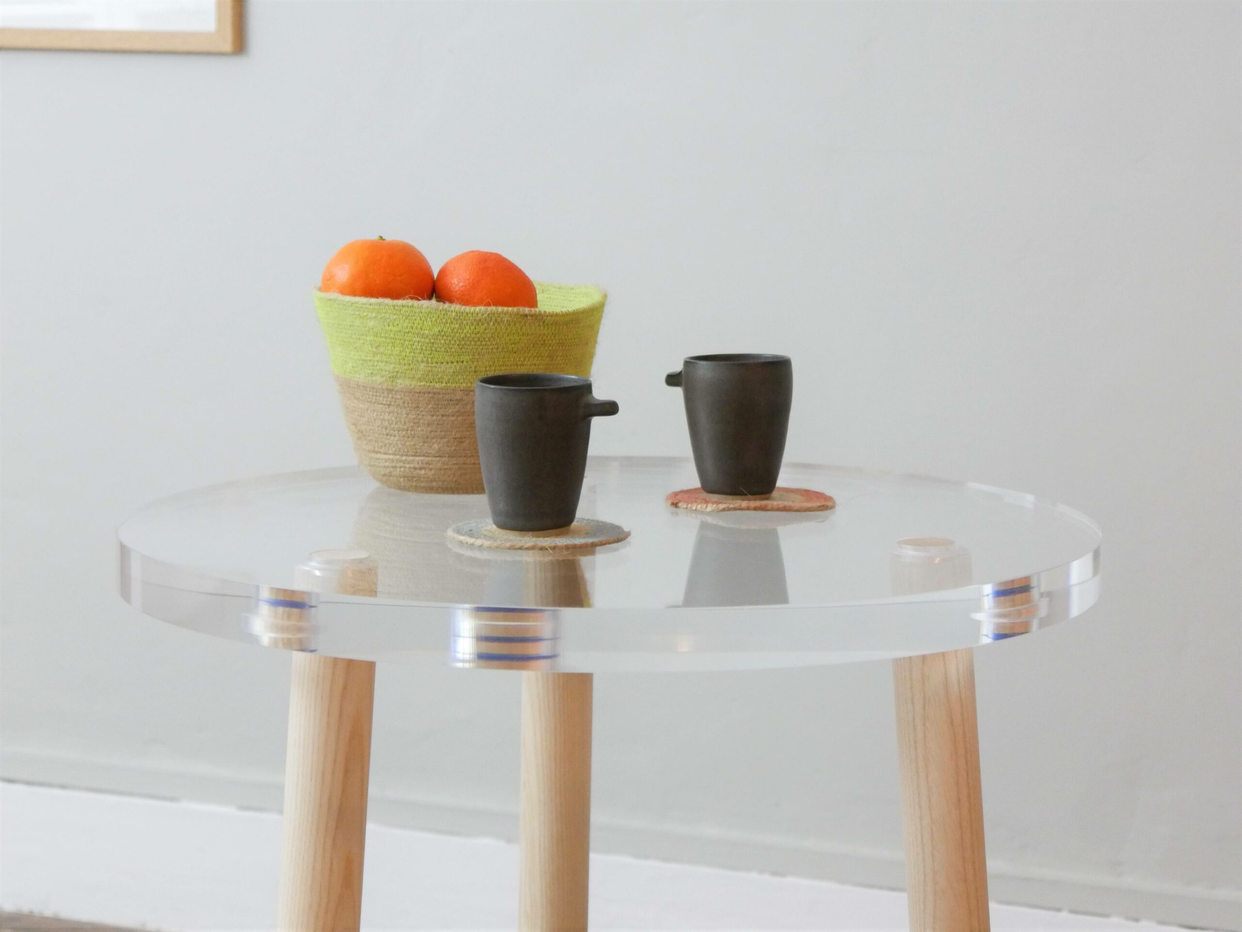 Table basse plexiglas et bois H.38 cm – Image 5