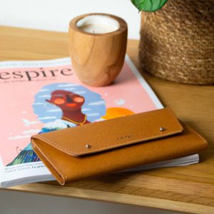 Portefeuille-cuir-recyclé-maison-origin-ambiance