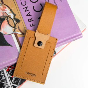étiquette-bagage-en-cuir-recyclé-maison-origin