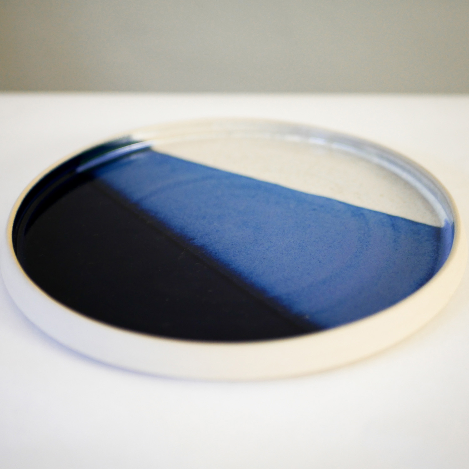 Assiette dessert en grès Bleu - 17 cm – Image 5